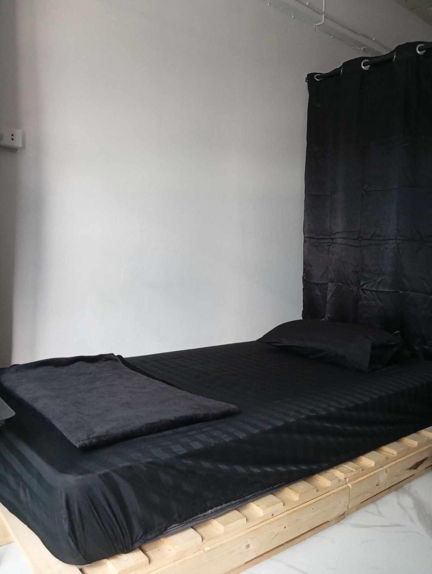 Lita Guesthouse Chiang Mai Eksteriør billede