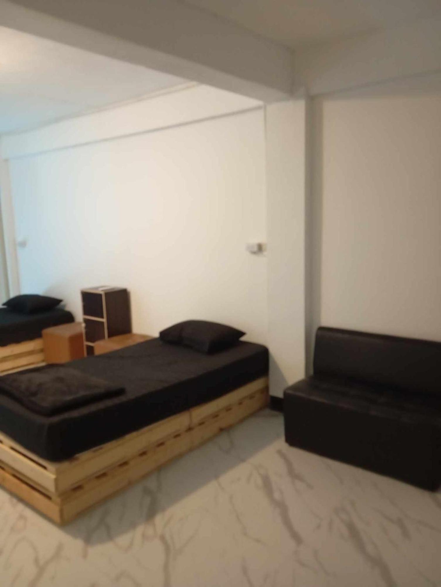 Lita Guesthouse Chiang Mai Eksteriør billede