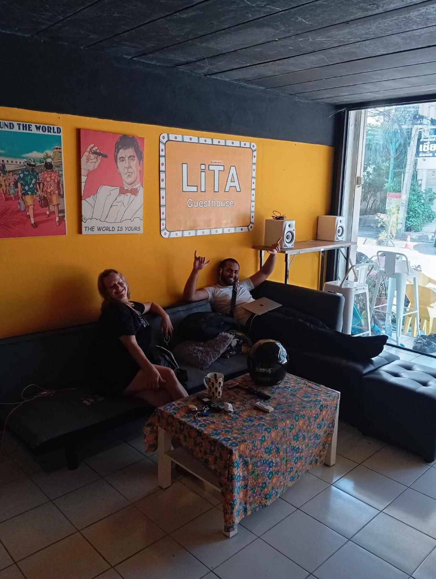 Lita Guesthouse Chiang Mai Eksteriør billede