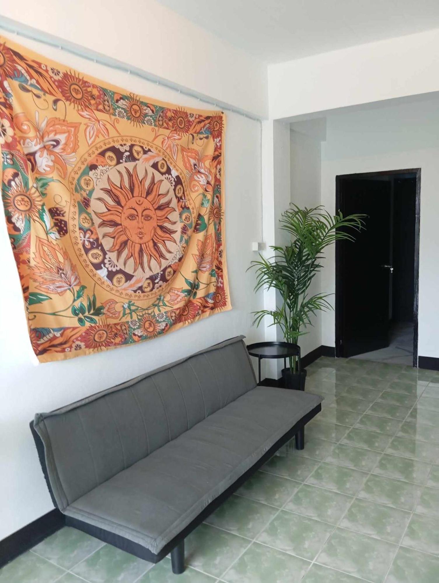 Lita Guesthouse Chiang Mai Eksteriør billede